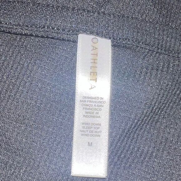 Athleta Women's Wind Down Sleep Top Henley Black Medium NWOT - Picture 8 of 10